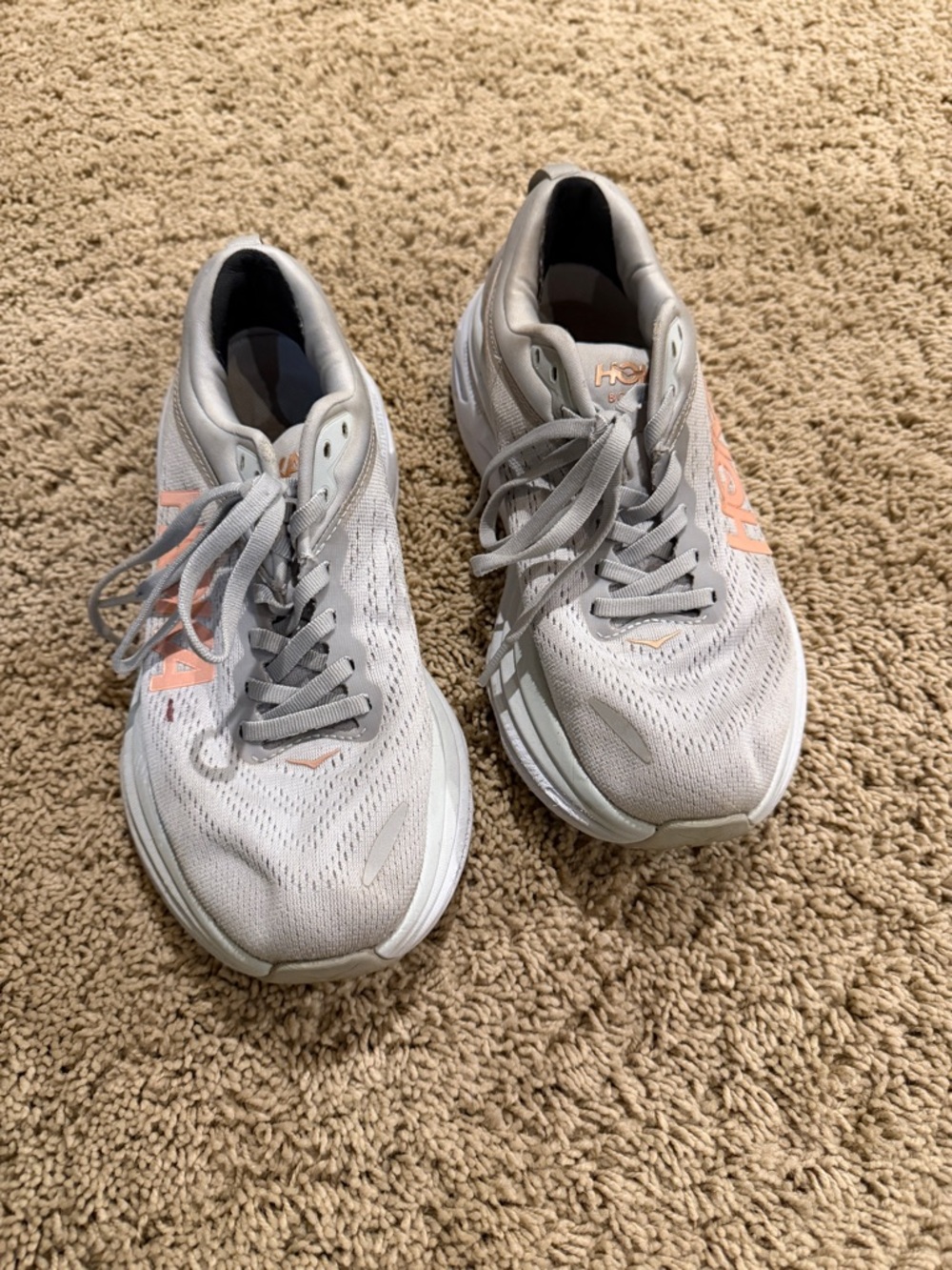 Hoka bondi 7 grey sneakers